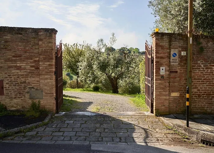 La Loggia Free Parking,ac Апартаменты Сиена