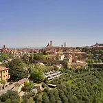 La Loggia Free Parking,ac Apartment Siena