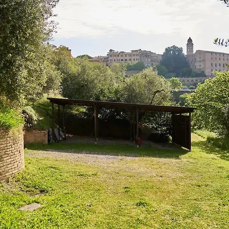 Daire La Loggia Free Parking,ac