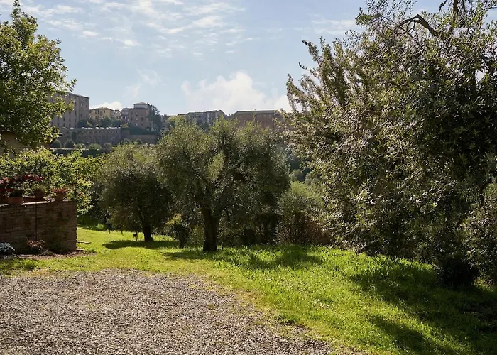 La Loggia Free Parking,ac