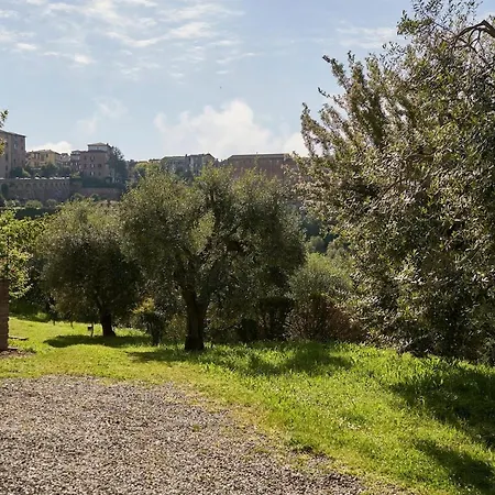 La Loggia Free Parking,ac